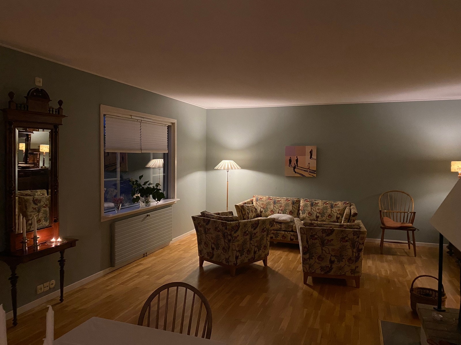 Stue 1 etg Galleribilde