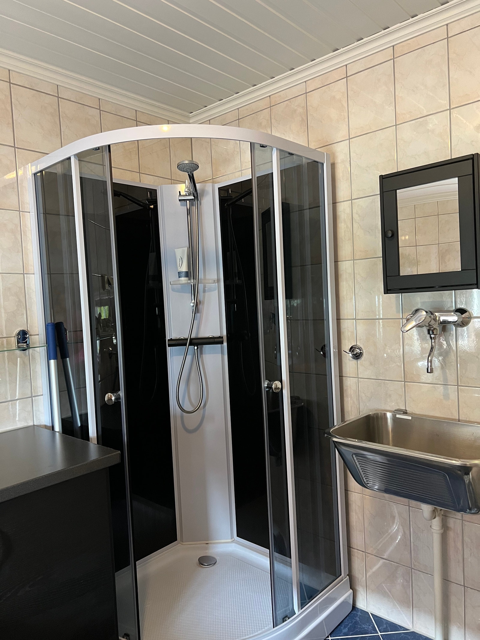 Vaskerom med innredning Galleribilde