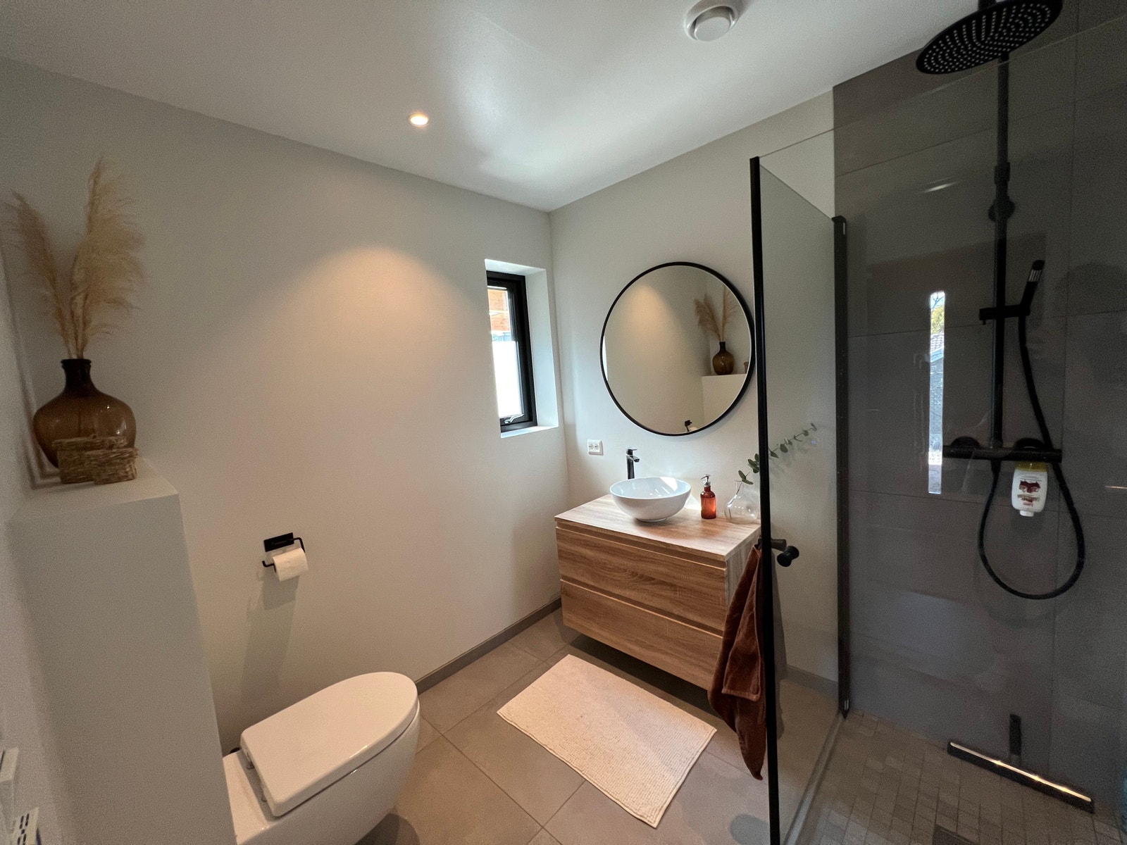 Baderom 1. etg Galleribilde