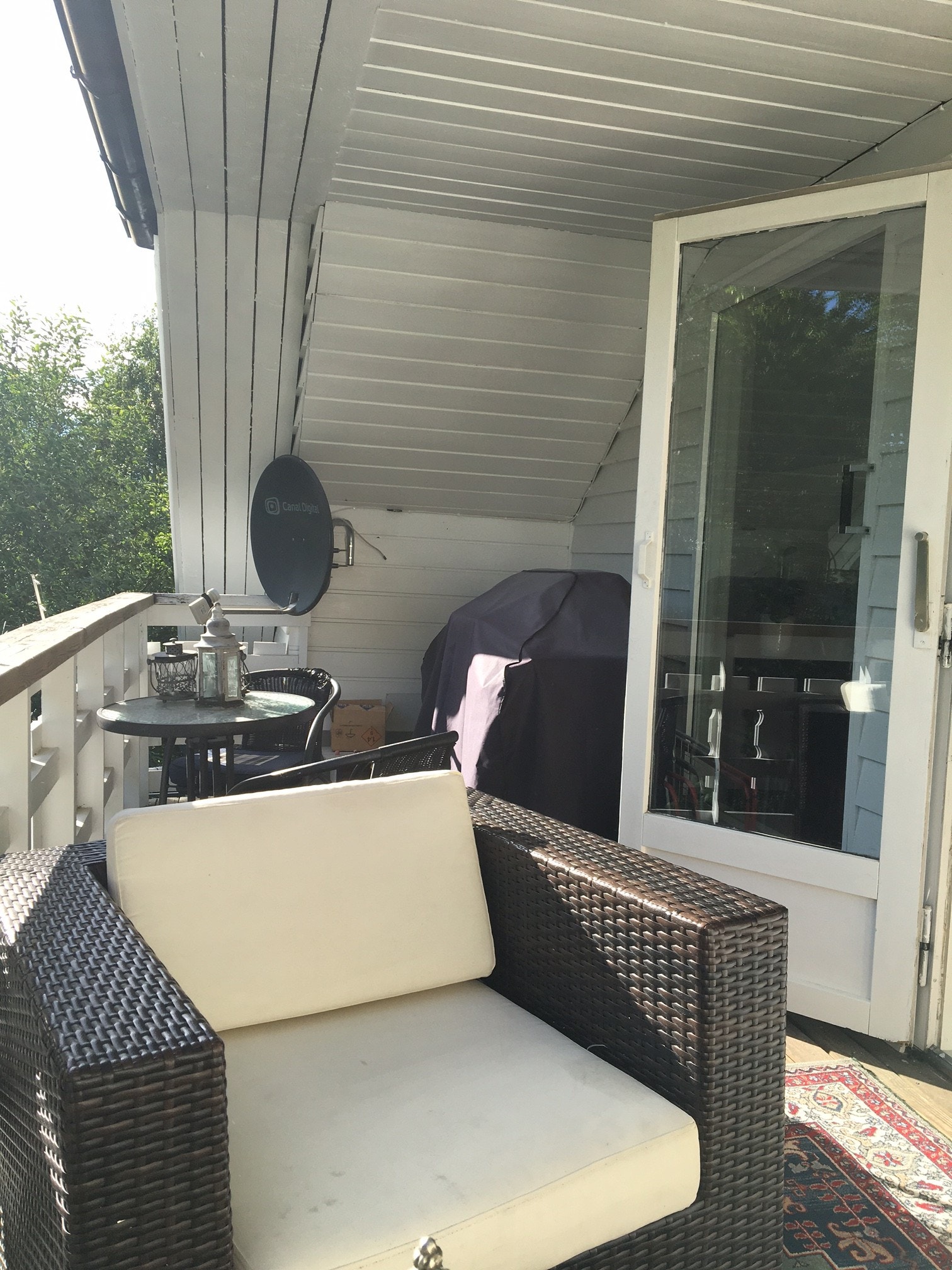 Balkong/terrasse; balcony / terrace Galleribilde