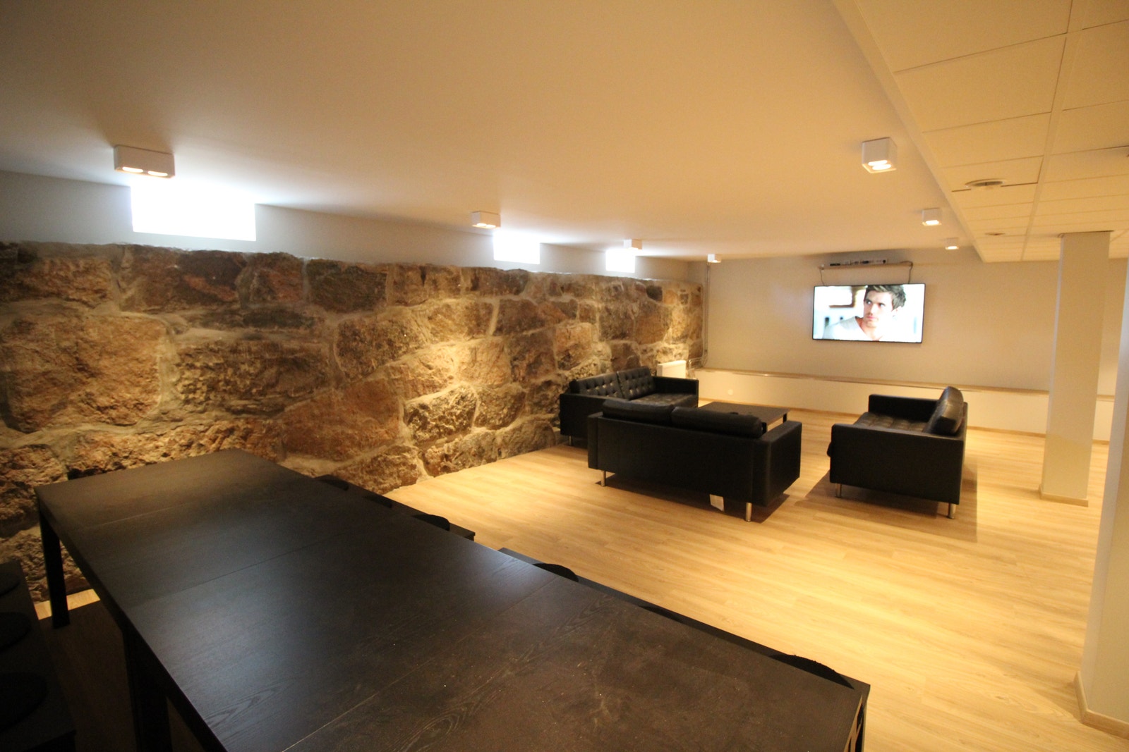 Felleslokalet i nabobygg Galleribilde