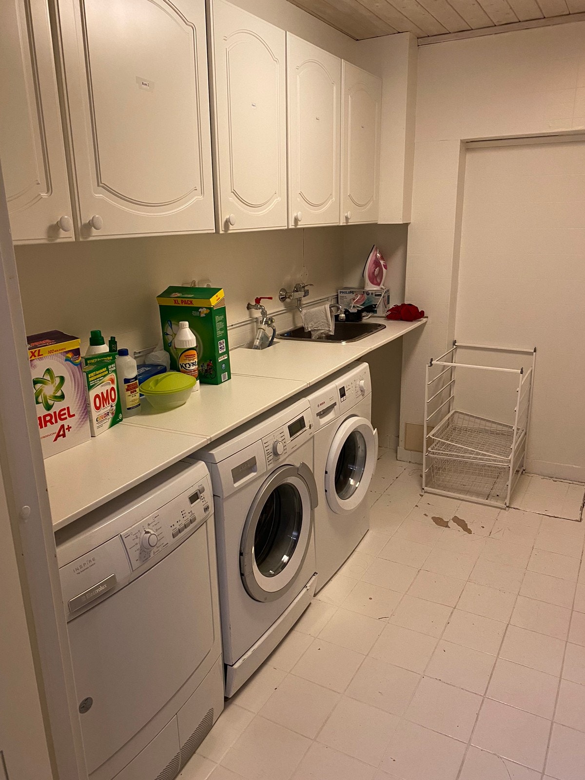 Vaskerom Galleribilde