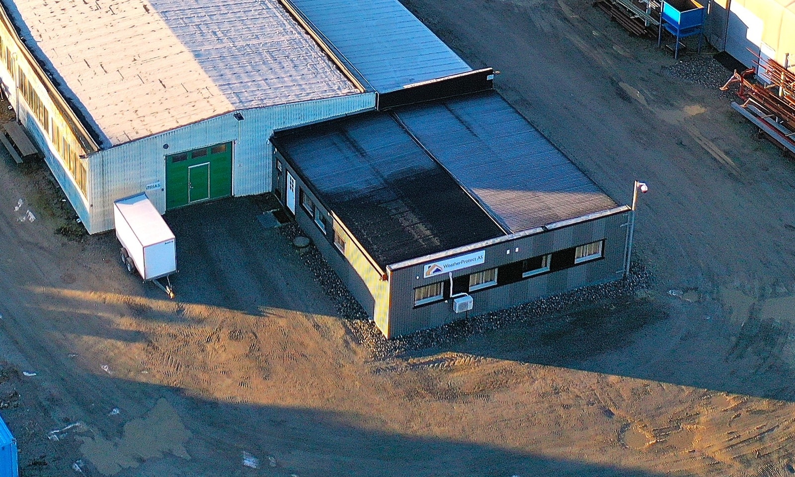 Den grå delen er kontorer for utleie Galleribilde