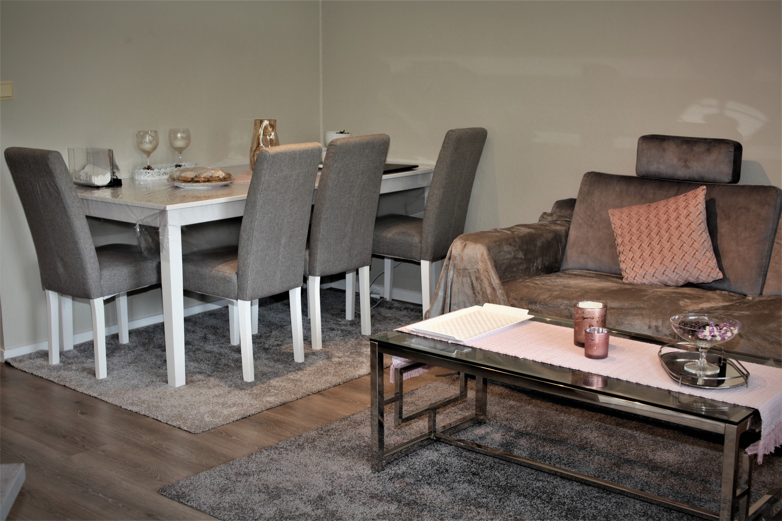 Romslig stue Galleribilde