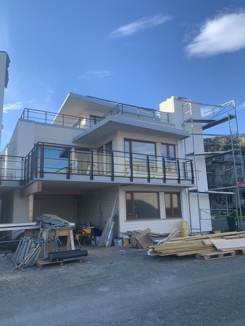 Fasade mot syd og mot båthavnen
Galleribilde