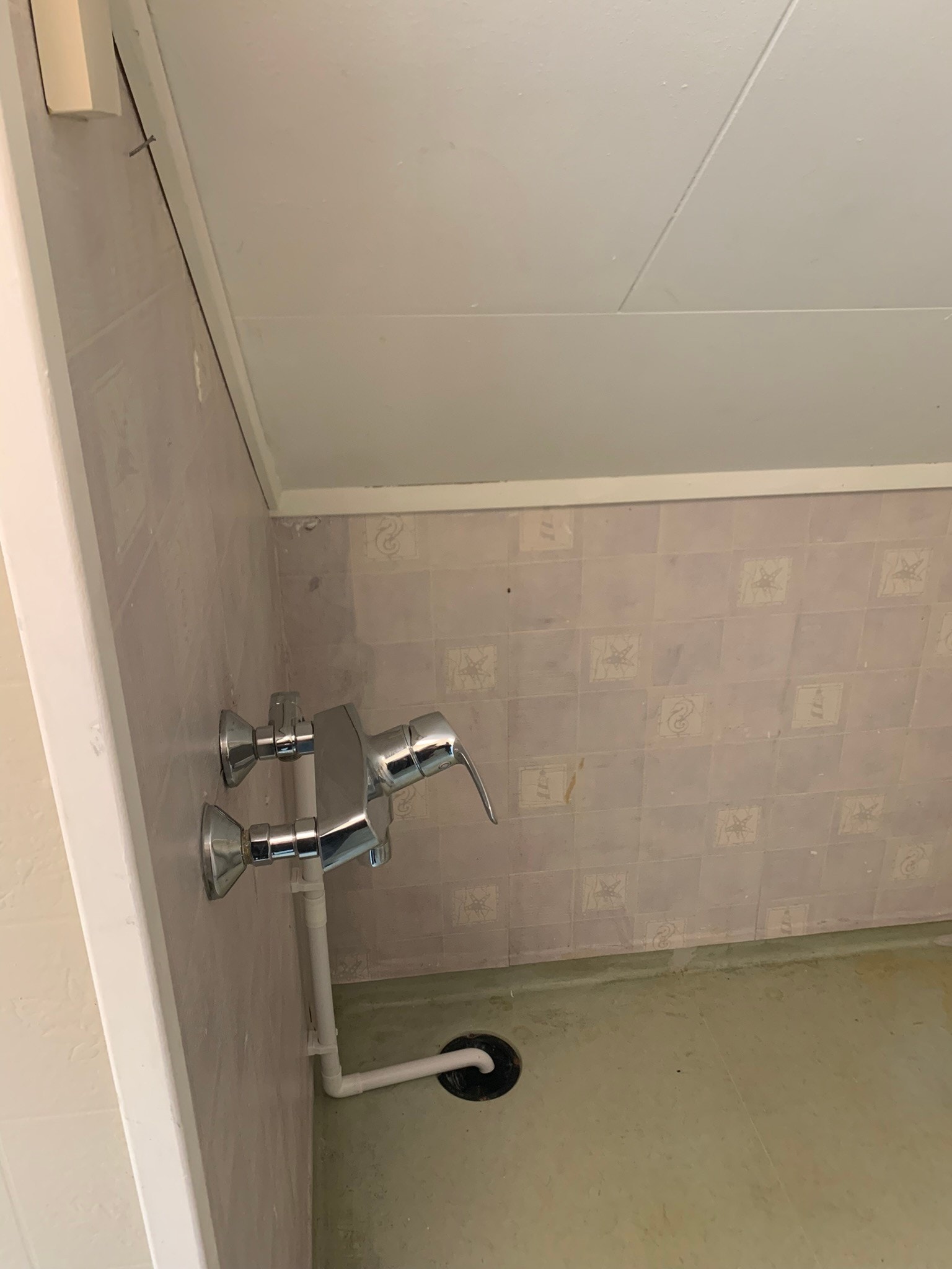 Det står vaskemaskin der Galleribilde