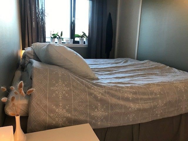 Soverom (seng følger med) Galleribilde