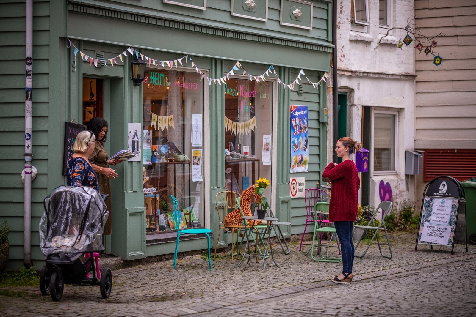 - Butikk på bakkeplan - Galleribilde