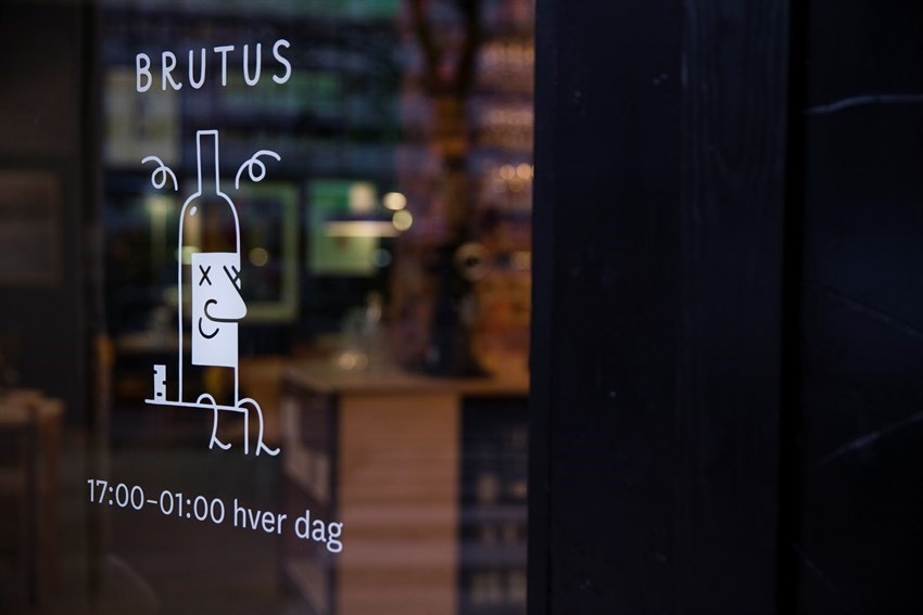 Nabolagsrestauranten Brutus har velrennomert mat og et representativt utvalg vin. Galleribilde
