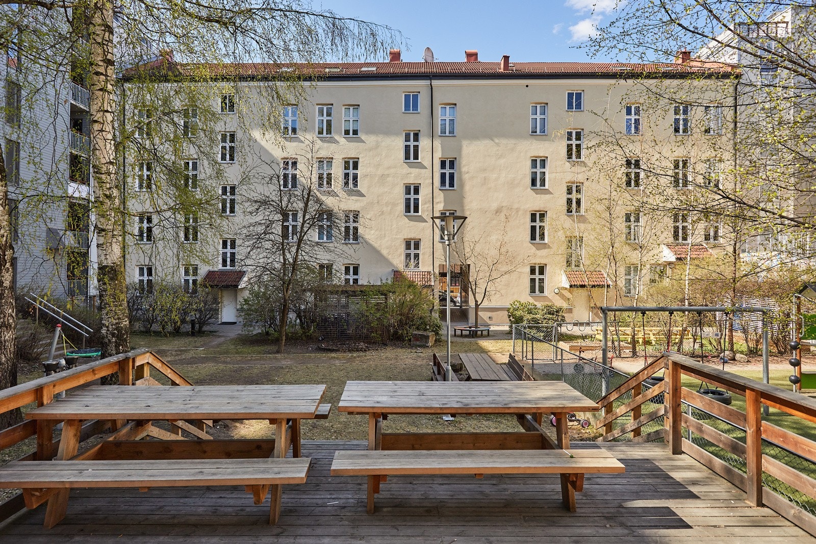 Felles gårdsrom. Galleribilde