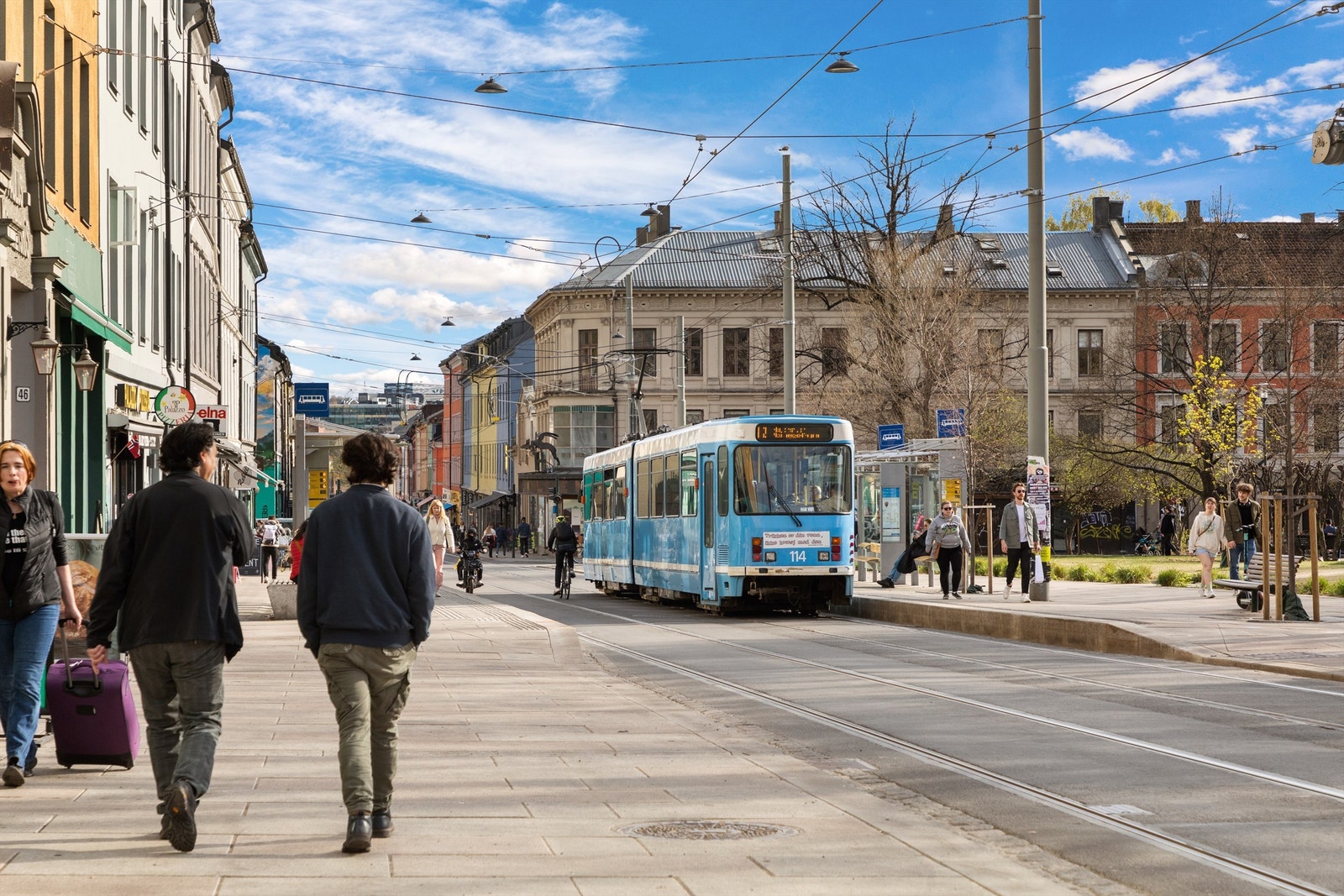 Godt kollektivtilbud i nærområdet. Fra Birkelunden går trikk 11, 12 og 18. Galleribilde