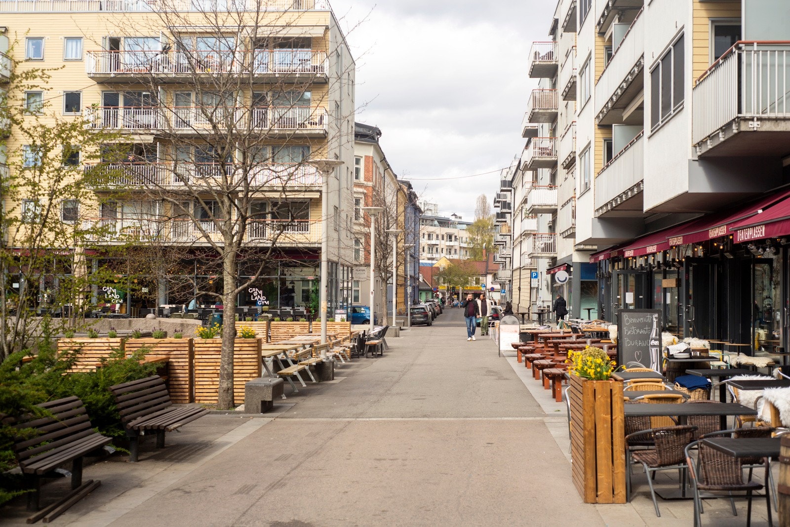 Teaterplassen Galleribilde