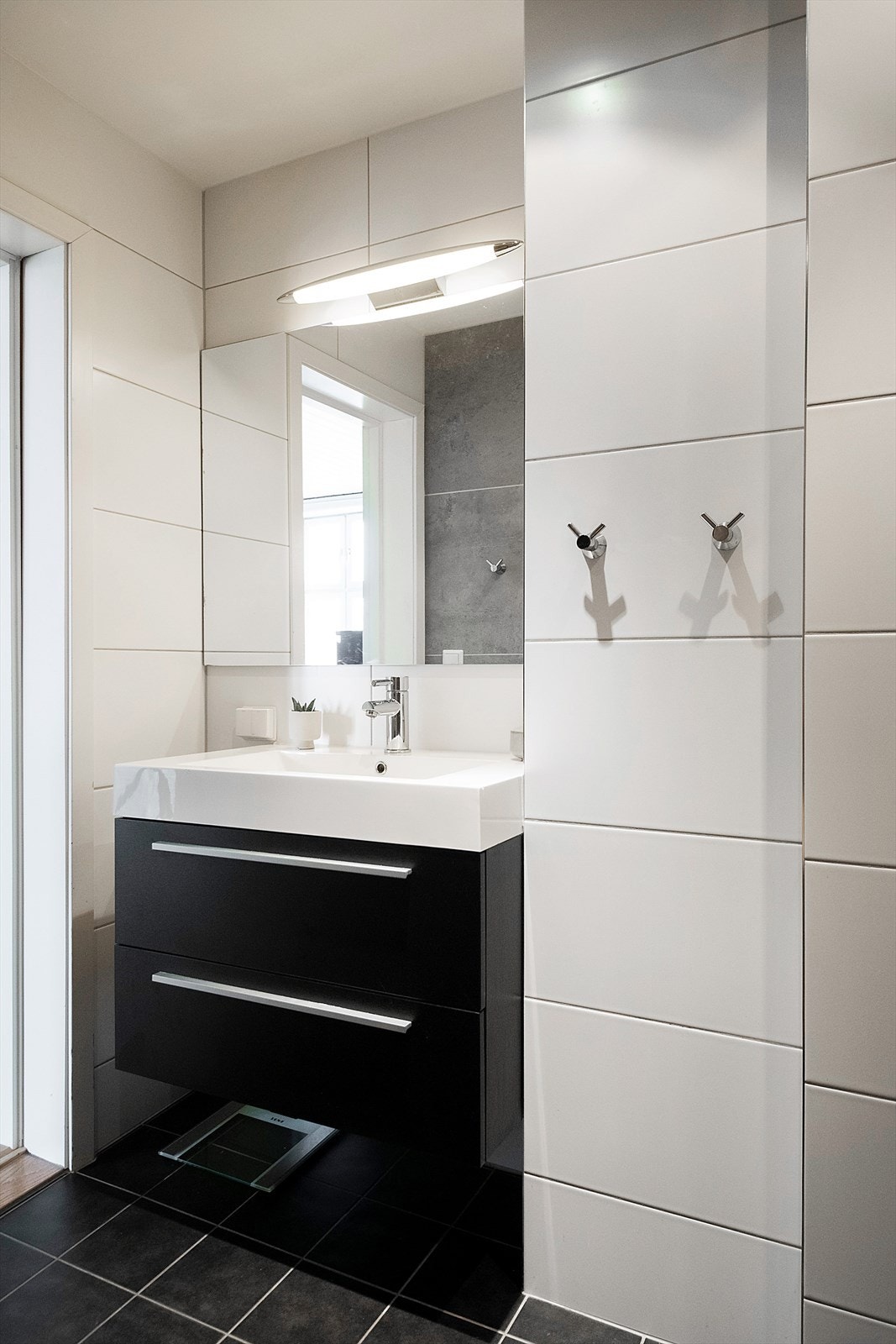 Verdibevis for våtrom fra Anticimex/If. For mer info, se informasjonsvedlegg i salgsoppgaven. Galleribilde