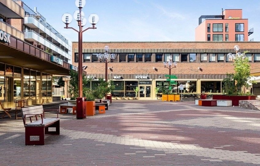 Tøyen torg Galleribilde