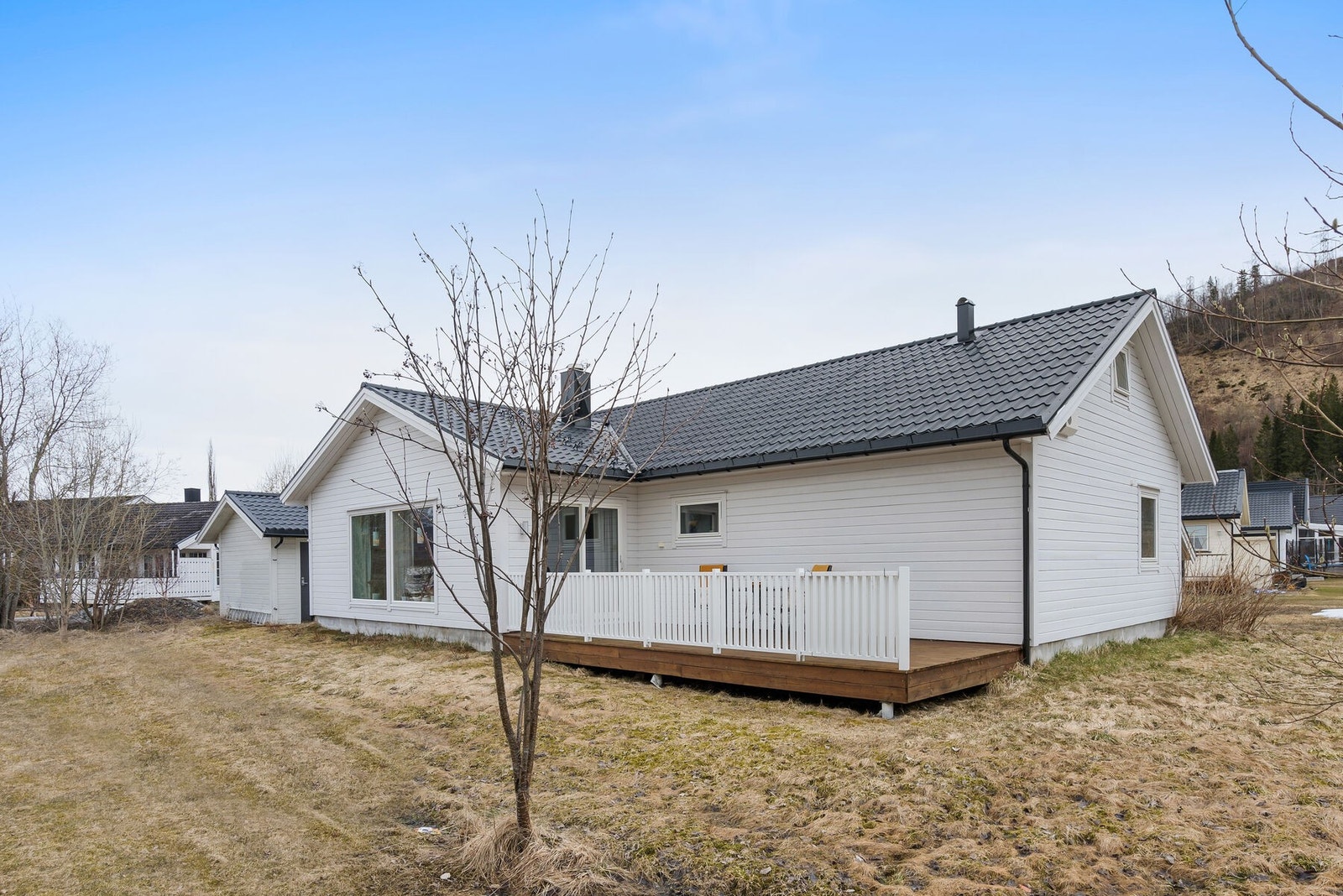 Velkommen til Hilmar Hansens vei 9 - Presentert av Eiendomsmegler1 Nord-Norge avd. Indre Salten Galleribilde