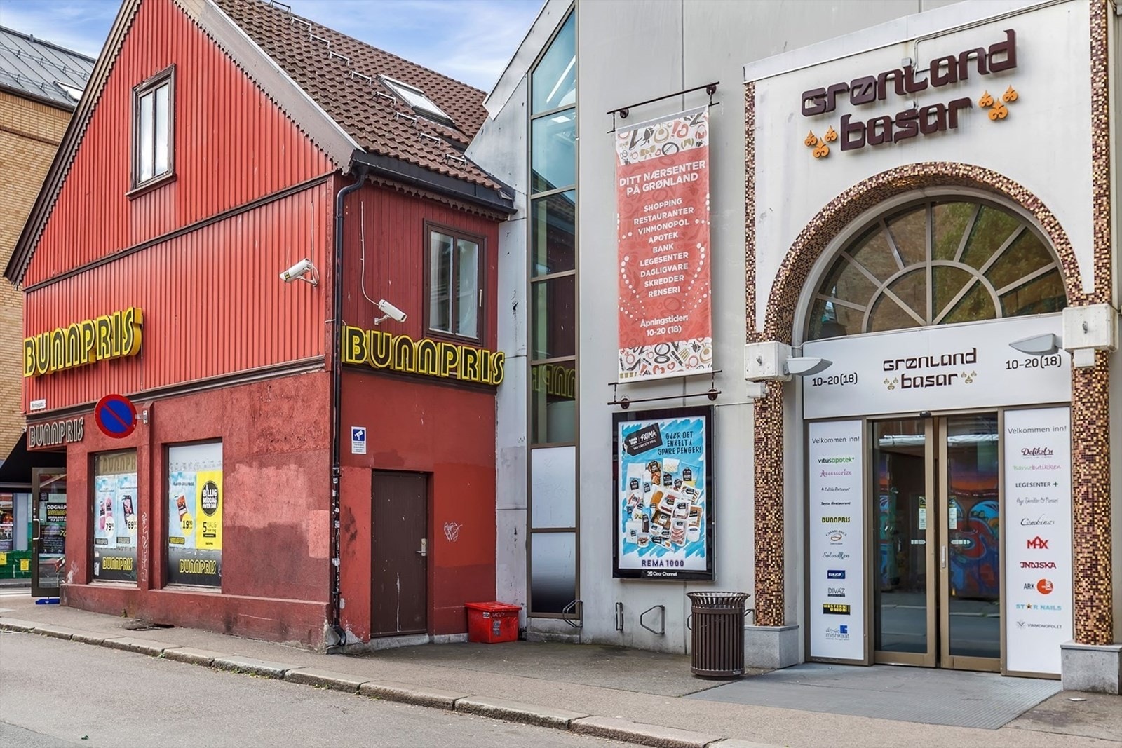 Grønland Basar med flere butikker, frisør, spisesteder m.m. Galleribilde