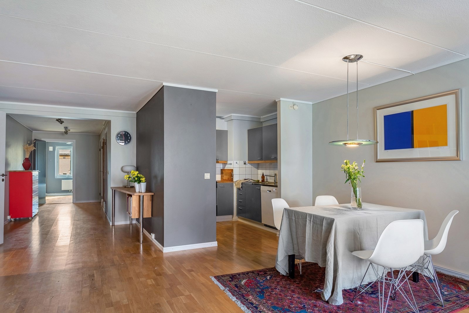 Rikelig med gjennomgående lys Galleribilde