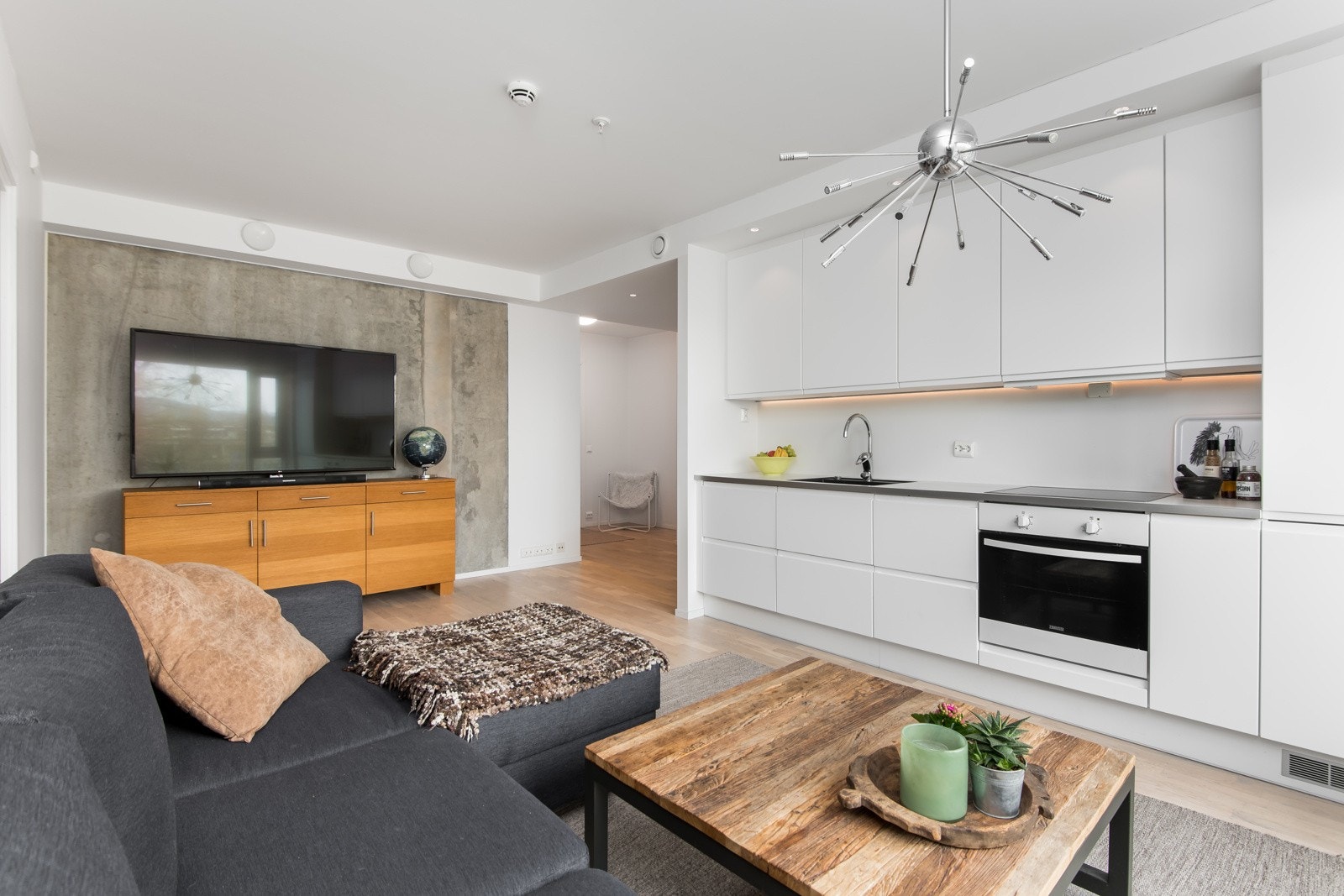 Her får du en gunstig boøkonomi med innholdsrike felleskostnader som blant annet dekker oppvarming via vannbåren fjernvarme Galleribilde