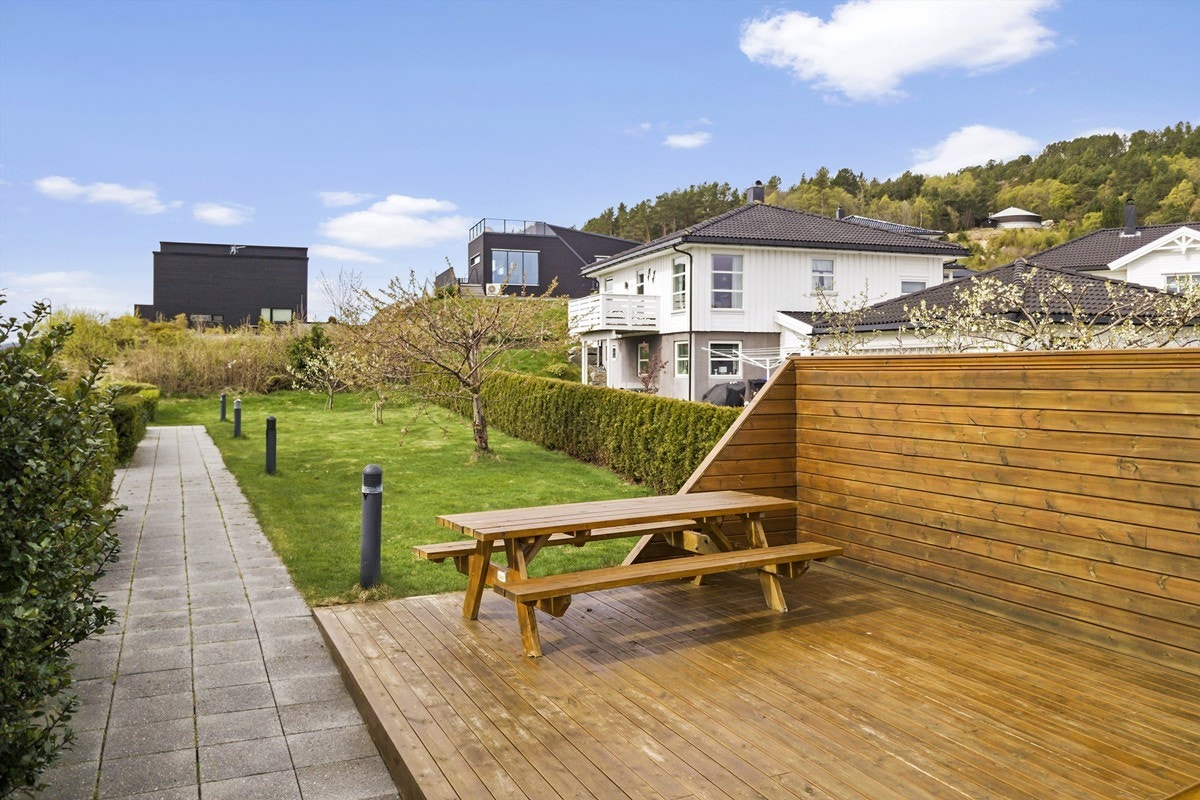 Pent opparbeidede fellesarealer for sameiet Galleribilde