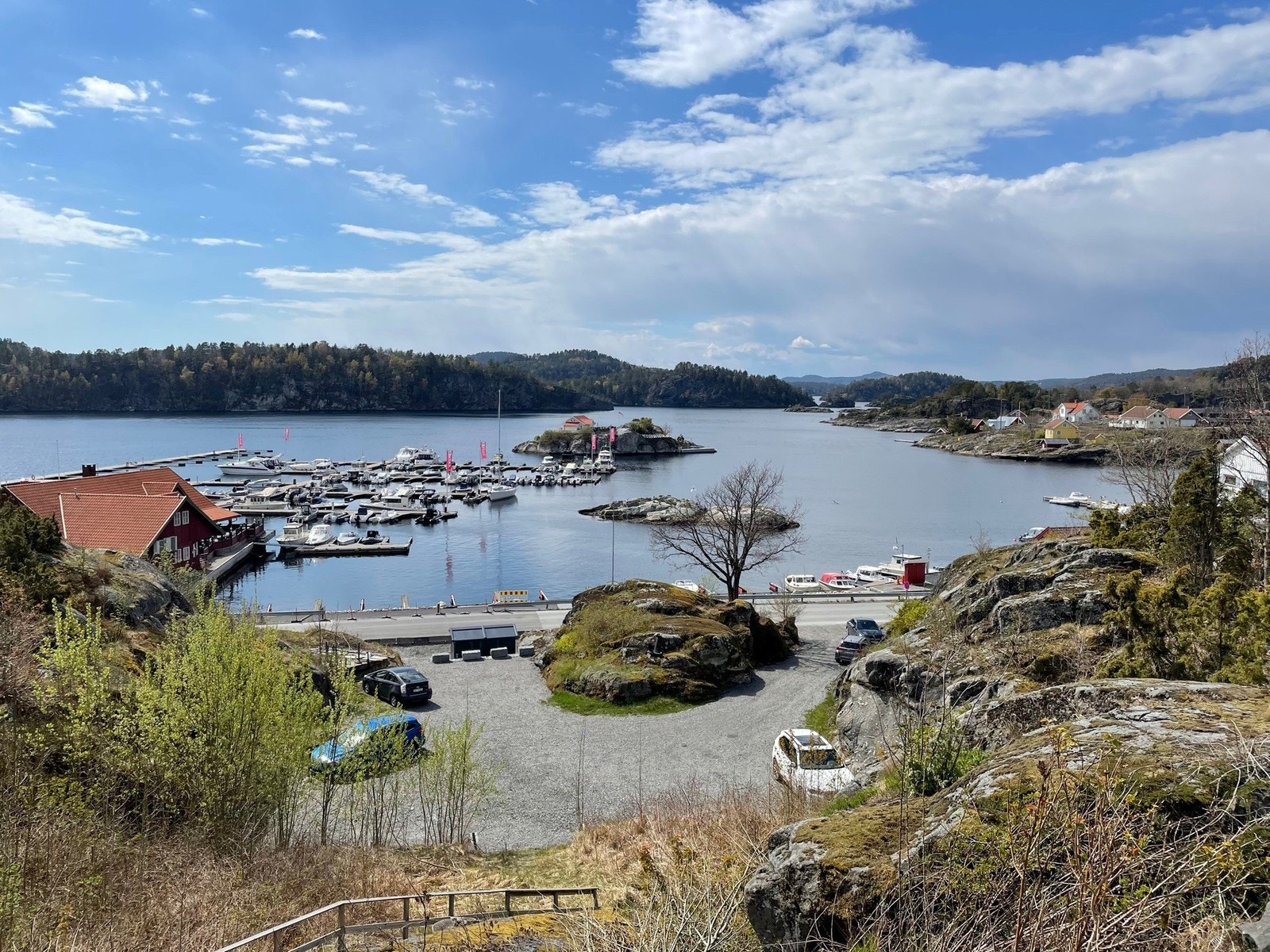 Fantastisk flott utsikt fra sjøsiden Galleribilde