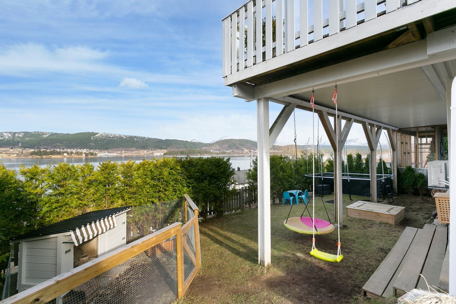 Uteområde Galleribilde