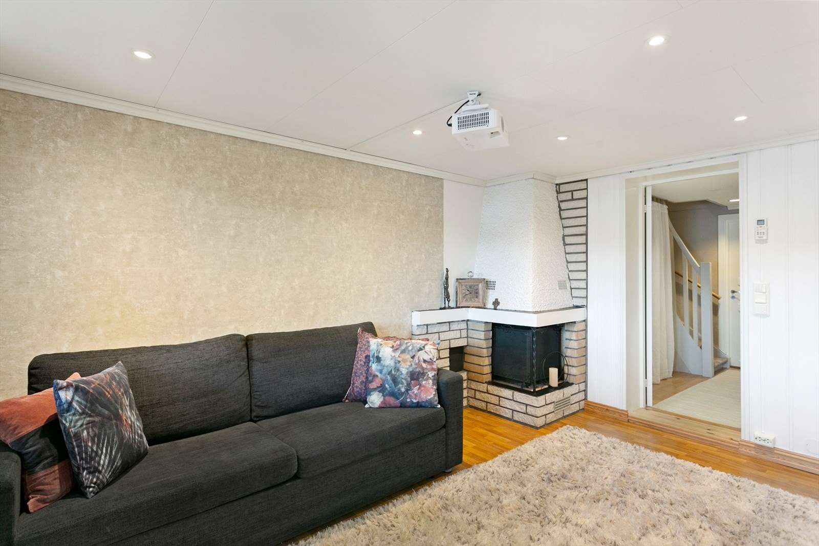 Kjellerstue Galleribilde