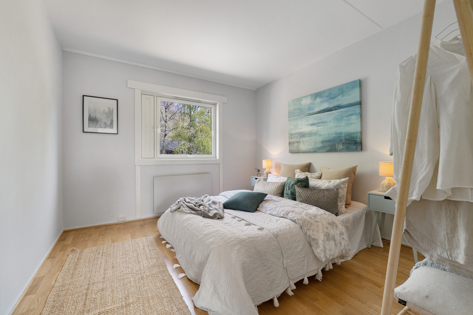 På soveromssiden er også vinduene skiftet i regi av borettslaget. Galleribilde