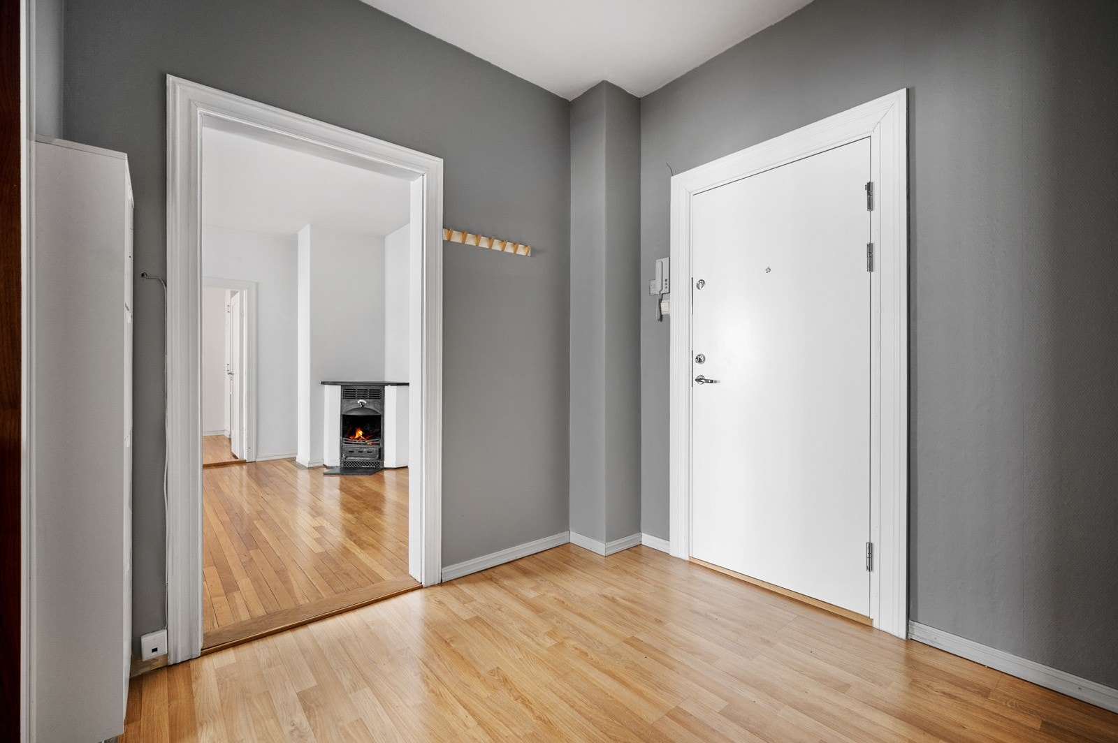 Entré. Galleribilde