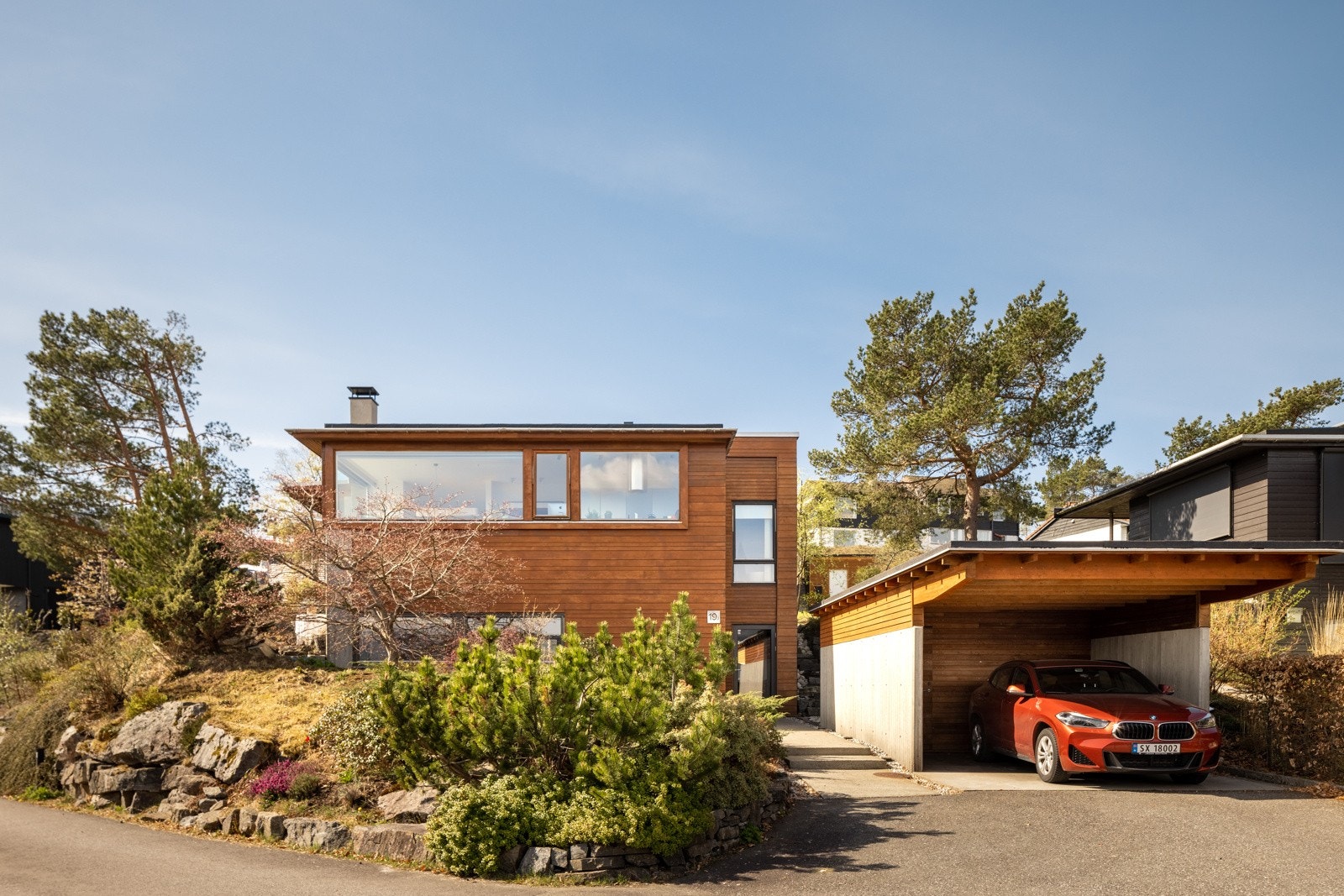 Elegant og stilrent med fine detaljer | Carport med bod i bakkant på 11 m² Galleribilde
