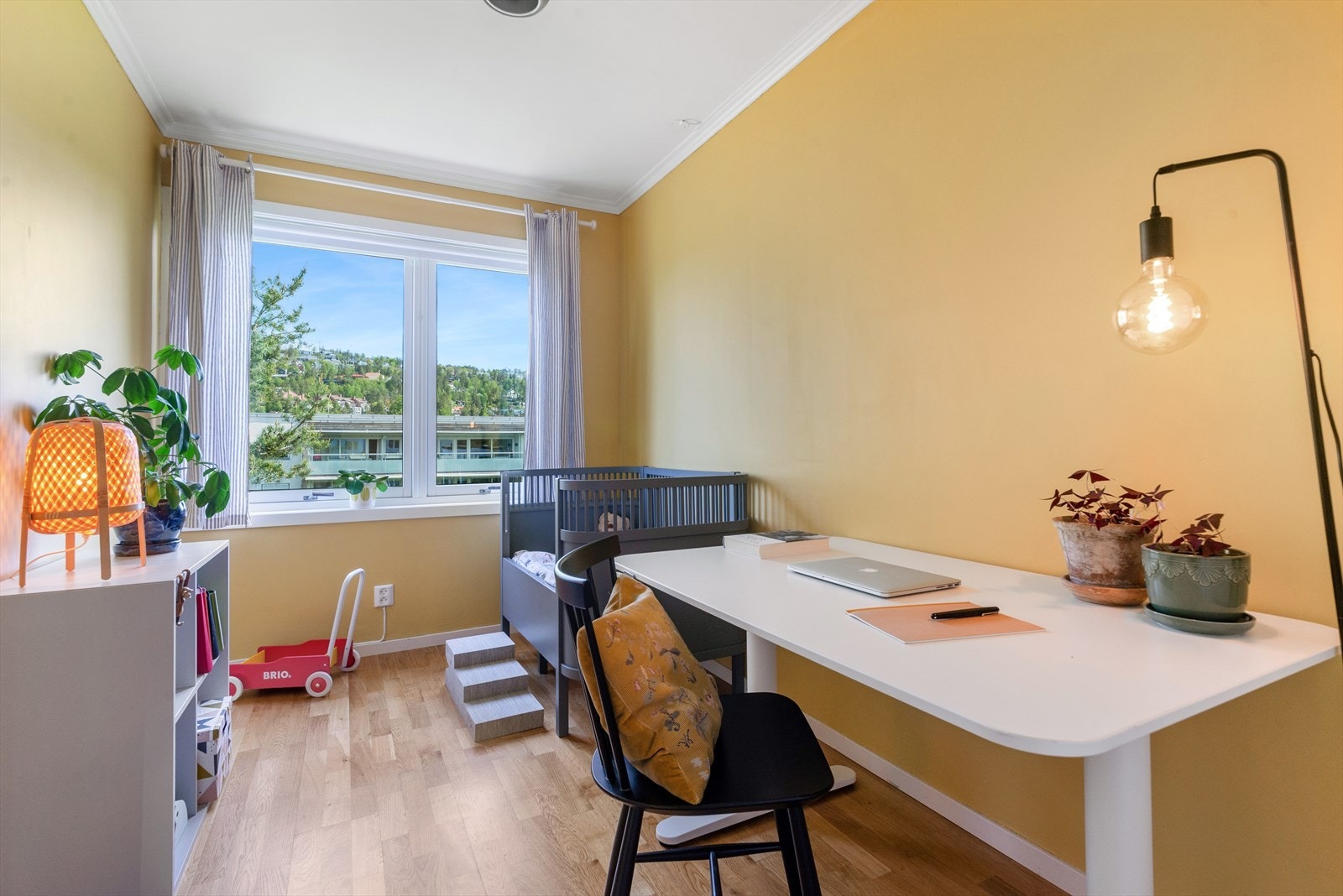 Soverommet egner seg ypperlig som barnerom eller kontor. Galleribilde