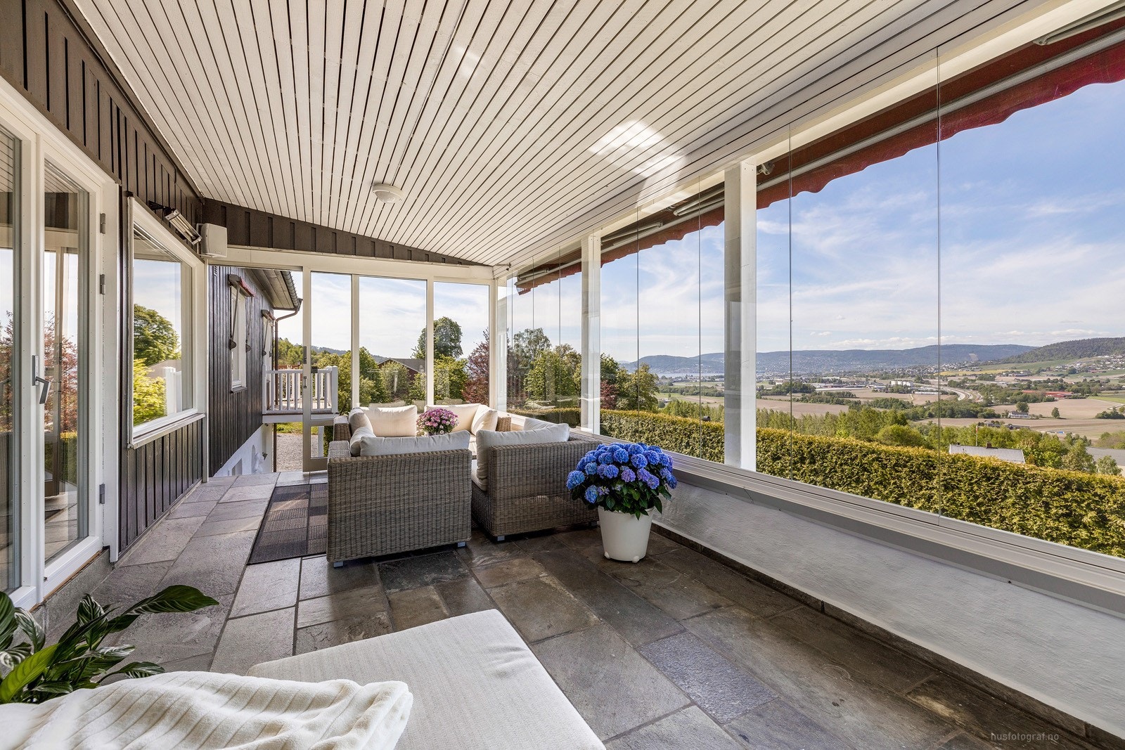 Utestuen har utgang fra stuen Galleribilde