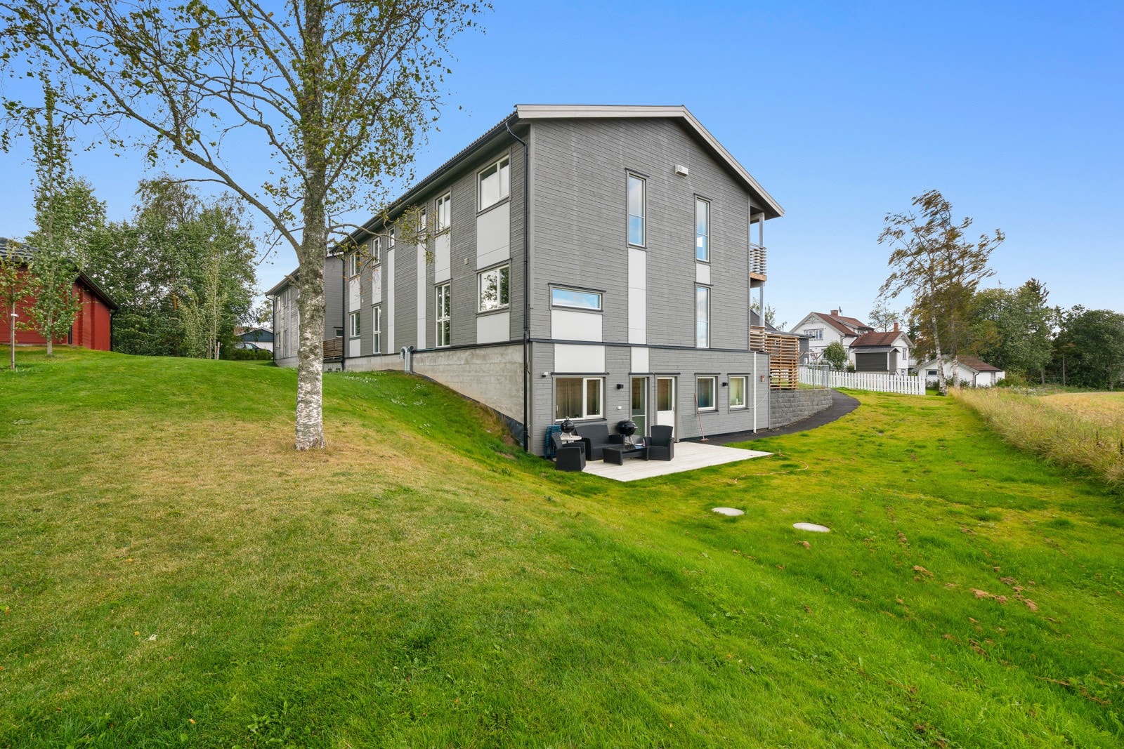 Sameiet har flotte fellesarealer rundt boligene Galleribilde