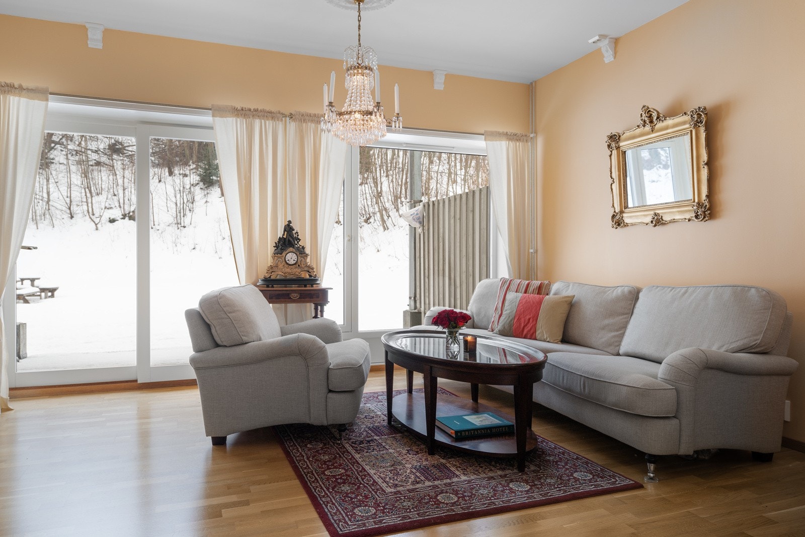 Velkommen til Bynesveien 9 - En flott 2-roms selveierleilighet på 42 m² BRA, beliggende i sentrale og idylliske Ila Galleribilde