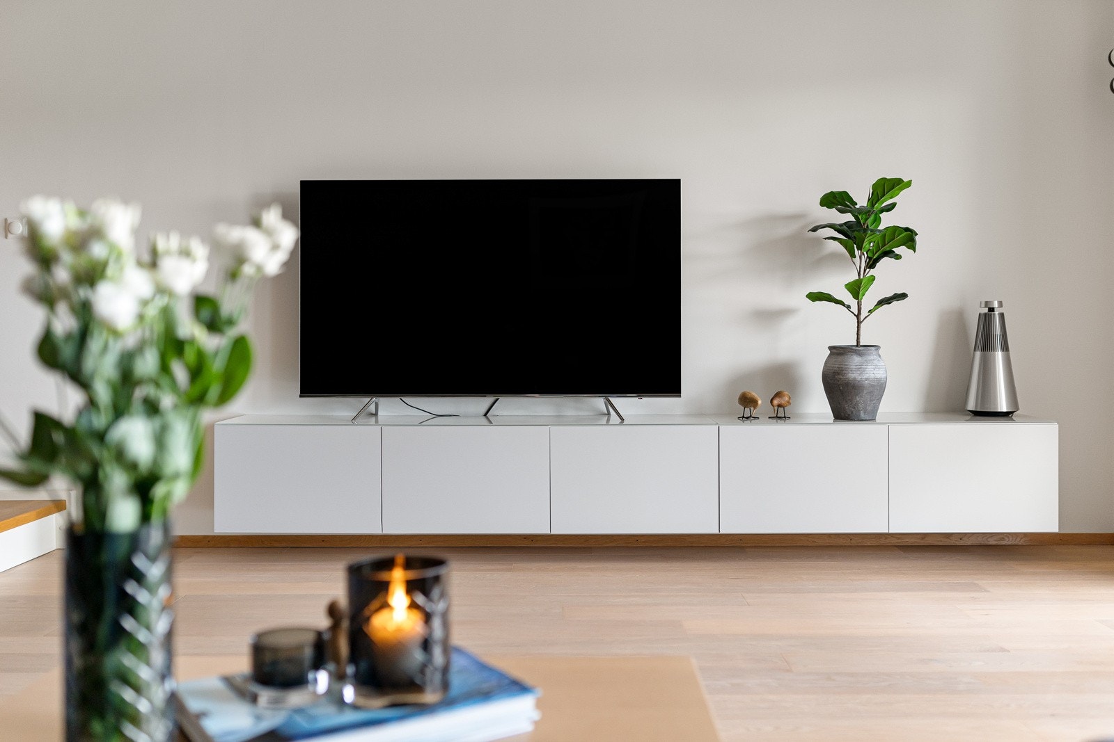 Det er innlagt fiber og grunnpakke fra Altibox er inkludert i fellesutgiftene. Galleribilde