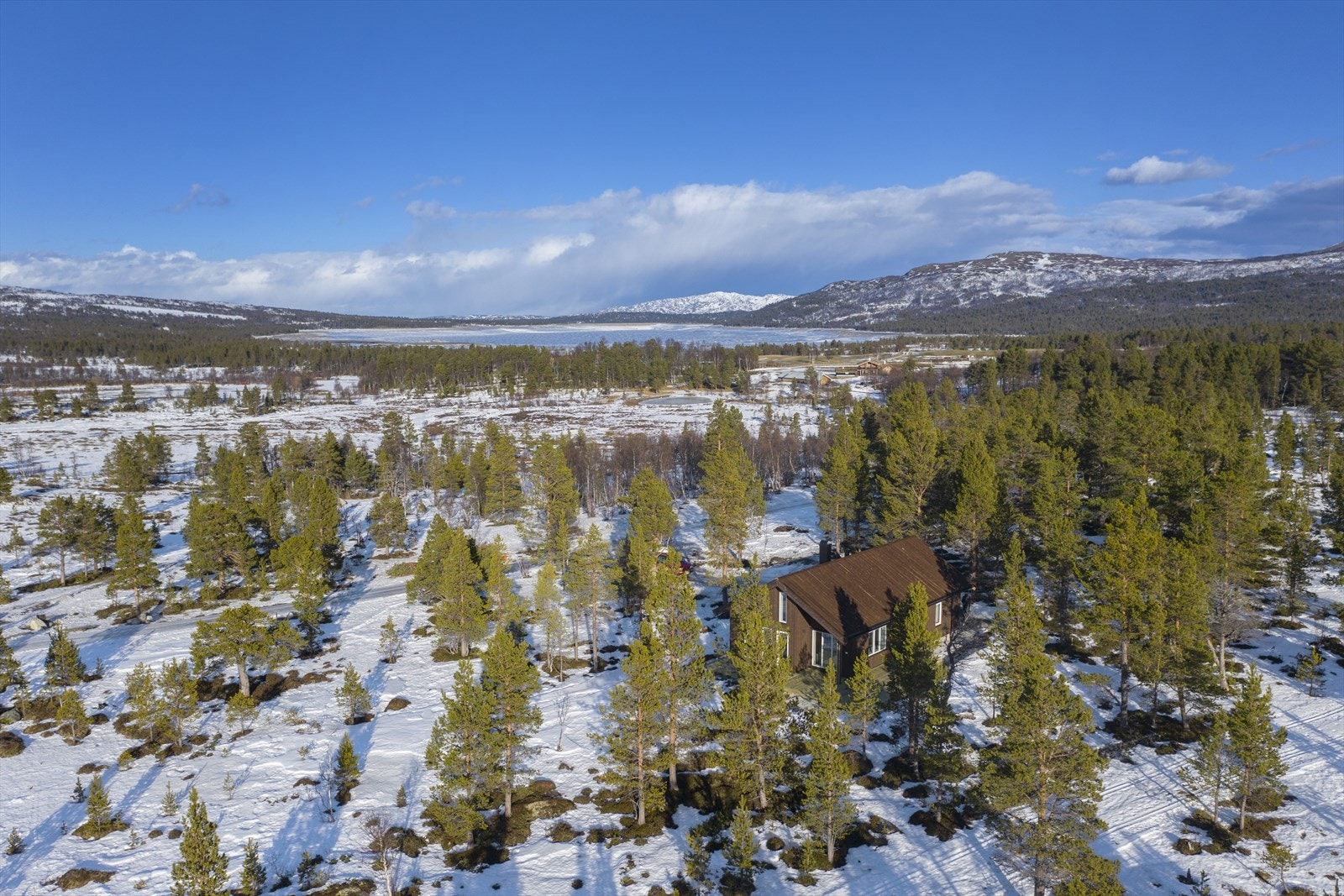 Utsikt over Granasjøen.jpg Galleribilde