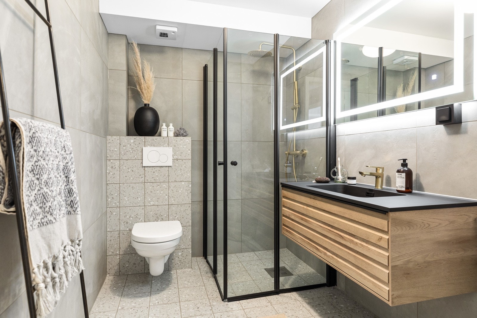 Boligen er pent pusset opp i 21/22 og har en god planløsning Galleribilde