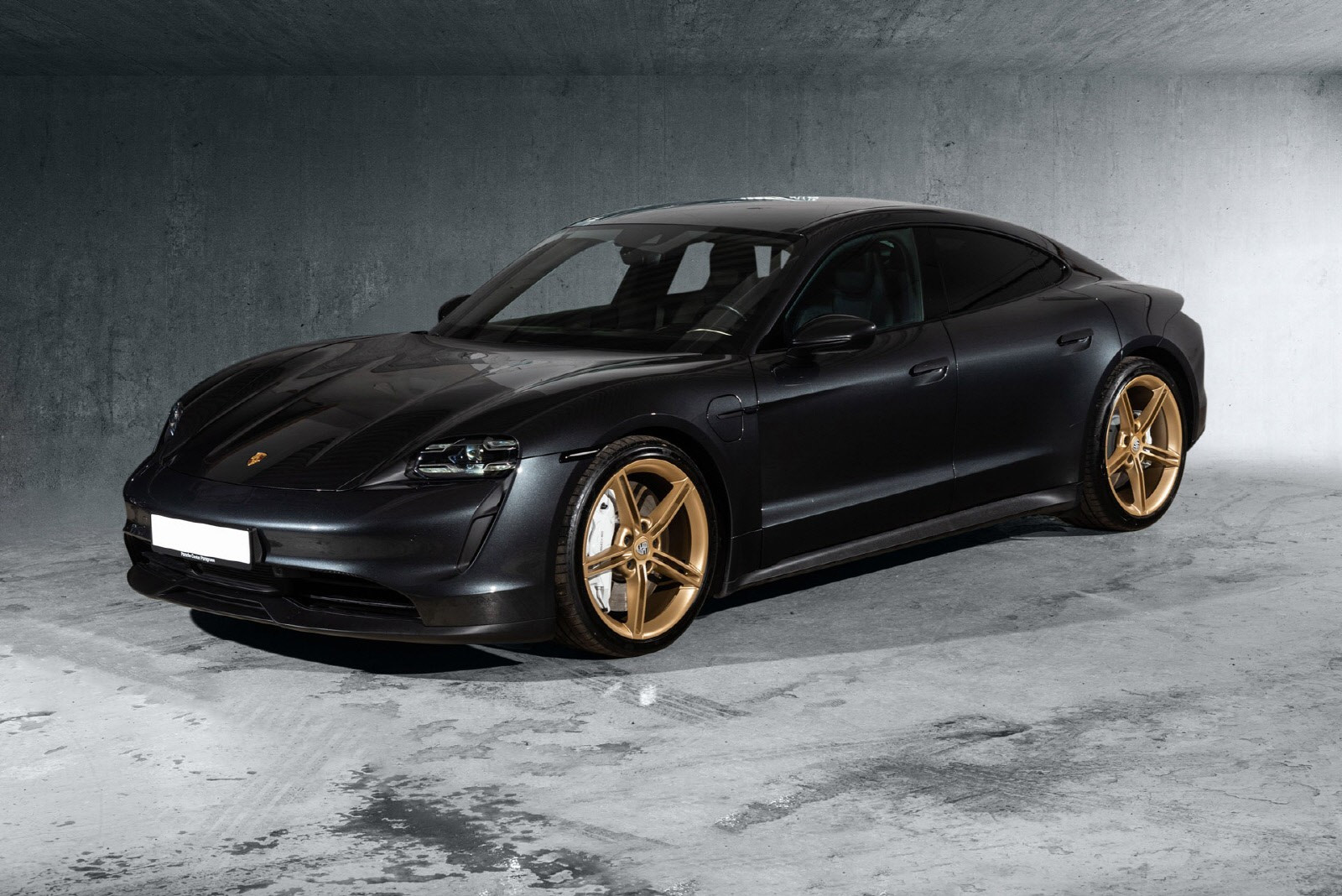 Porsche Taycan 4S PBP Bakakselstyring/InnoDrive/Panorama/Sport Sound  2020, 27 600 km, kr 1 099 000,-