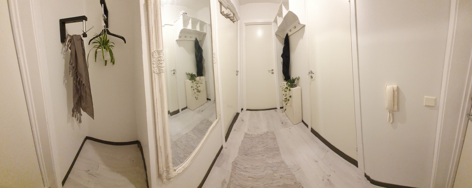 Inngang/Gang til 2-roms-en i 3. etg Galleribilde