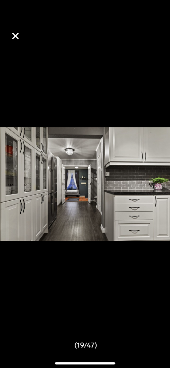 kjøkken mot gang Galleribilde