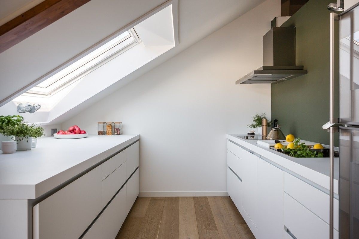 Innfelt stålkim og ett-greps armatur i rustfritt stål fra Balthaup Galleribilde