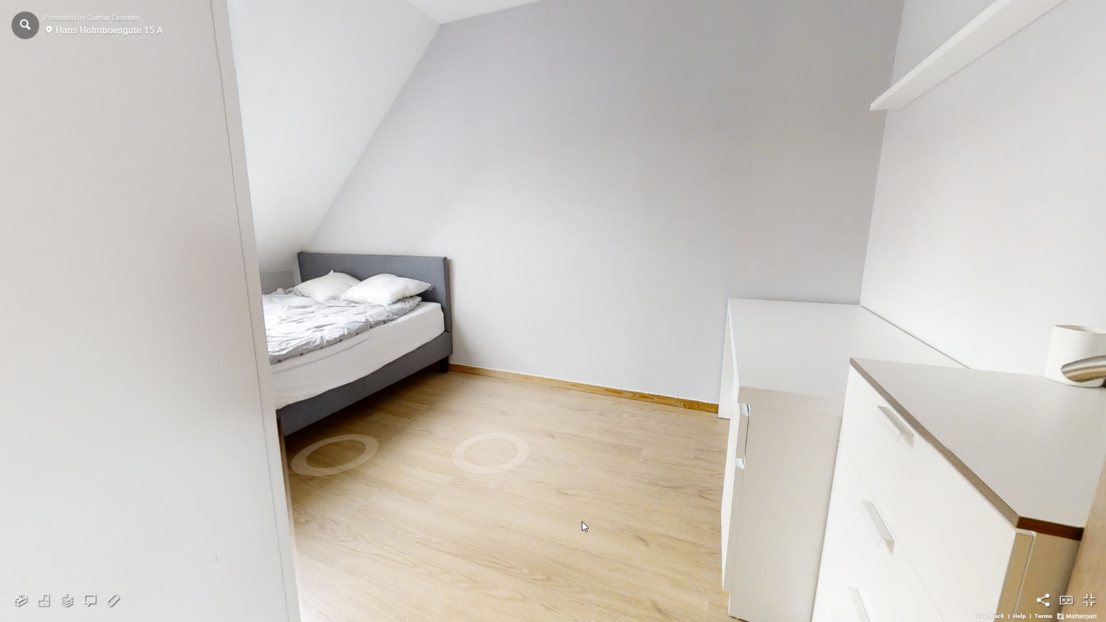 H403 - pris 5.500, tre soverom i 4. etg. Galleribilde