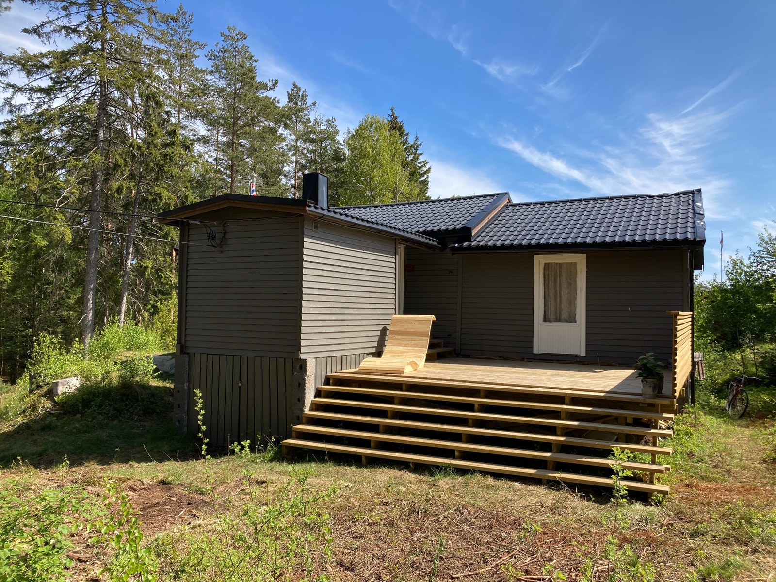 Terrasse bilde fra baksiden av hytta. Galleribilde
