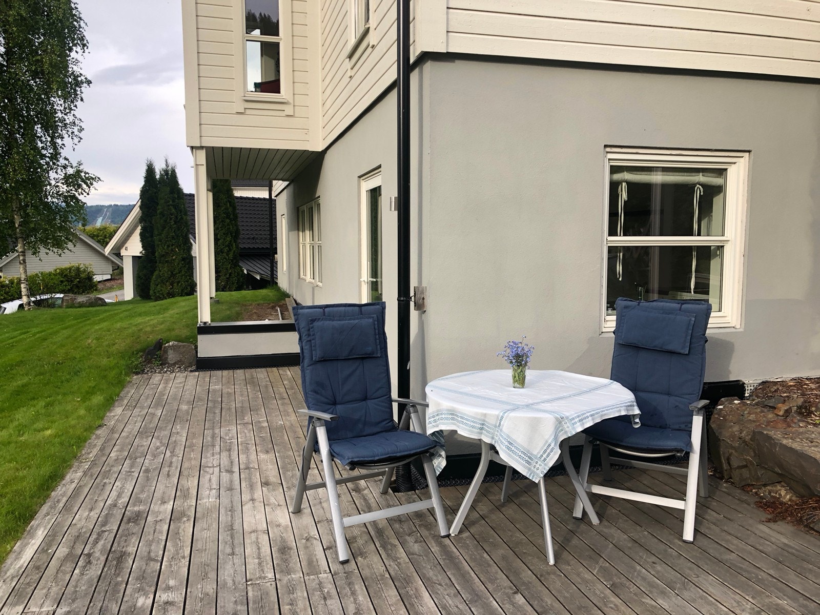 Egen liten terrasse Galleribilde