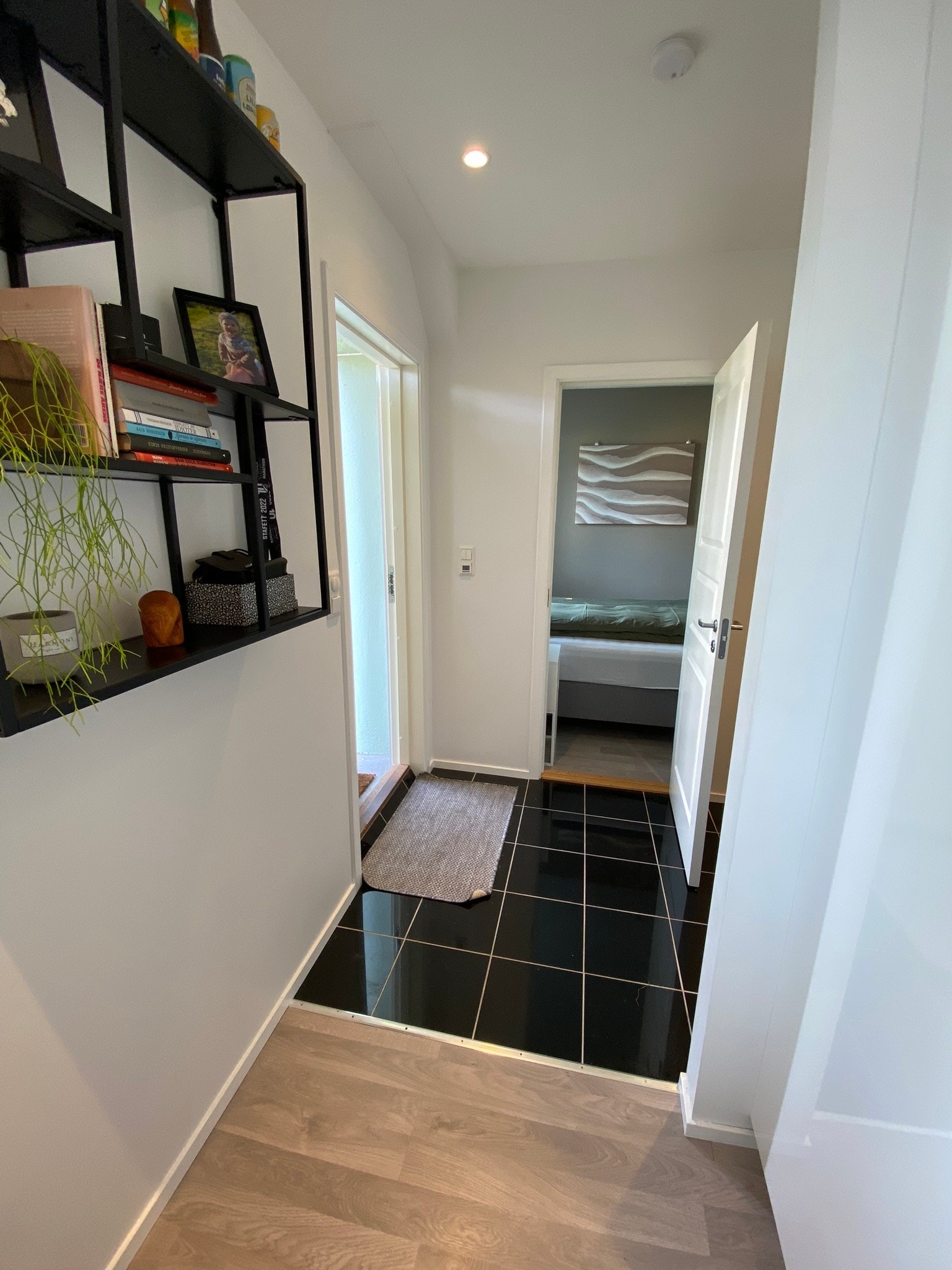 Mot gang Galleribilde