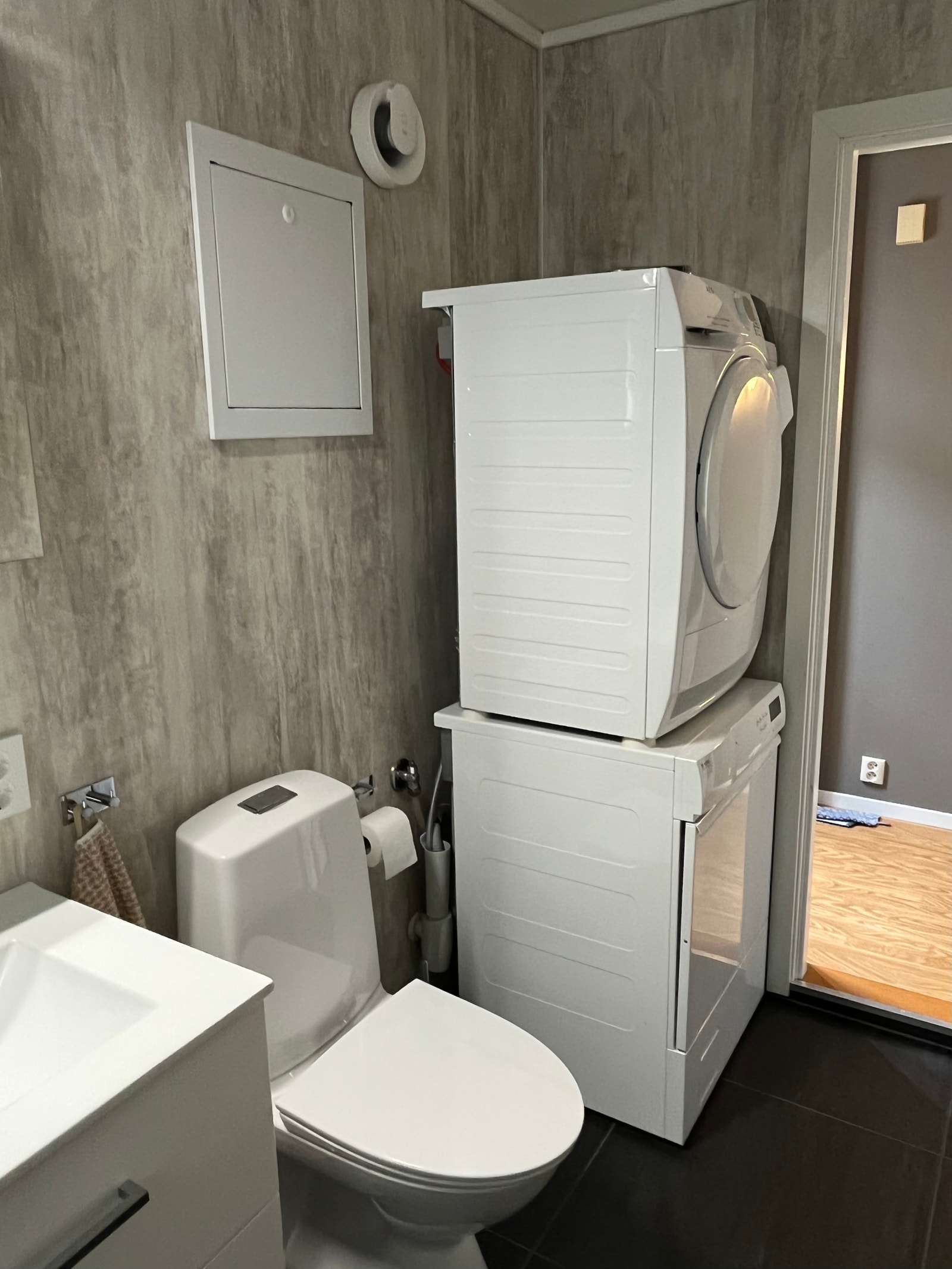 Vaskesøyle på badet Galleribilde