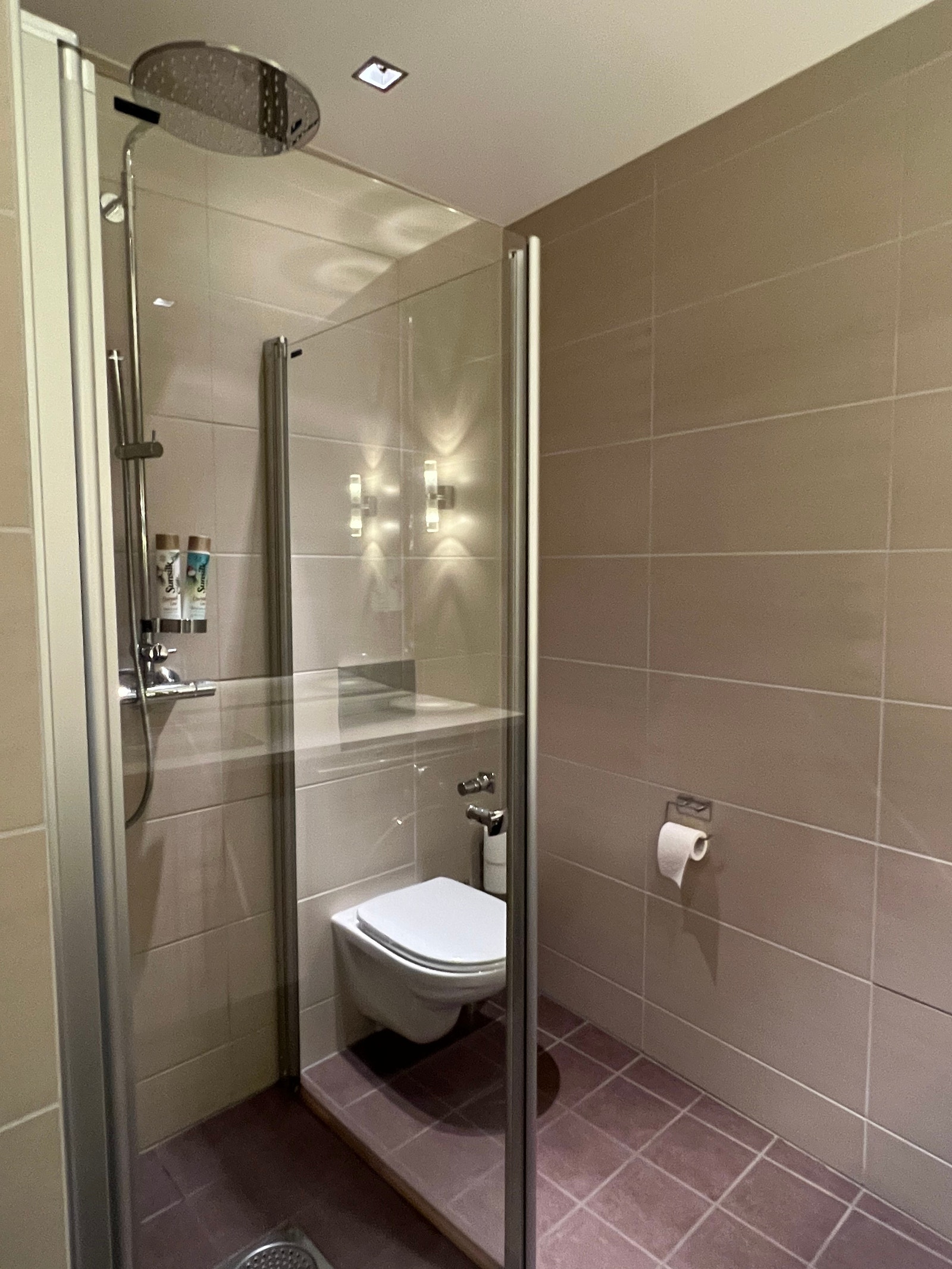 Bad/dusj Galleribilde