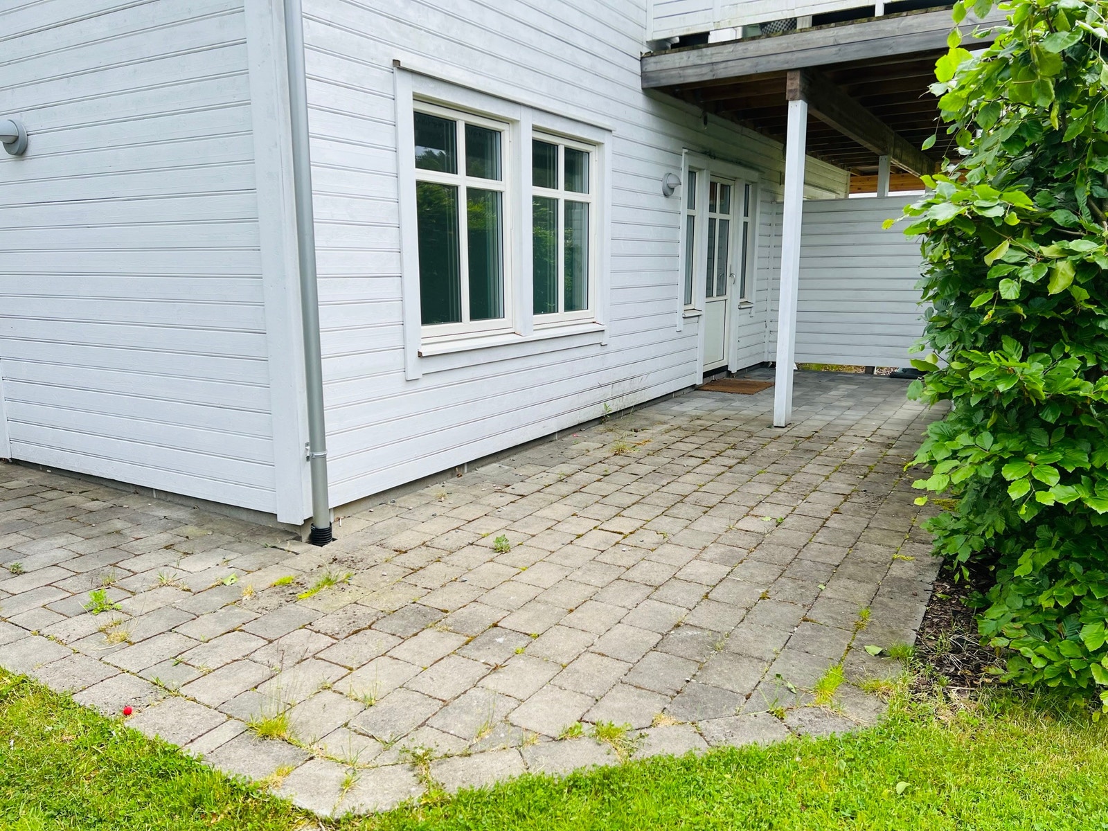 Uteplass Galleribilde