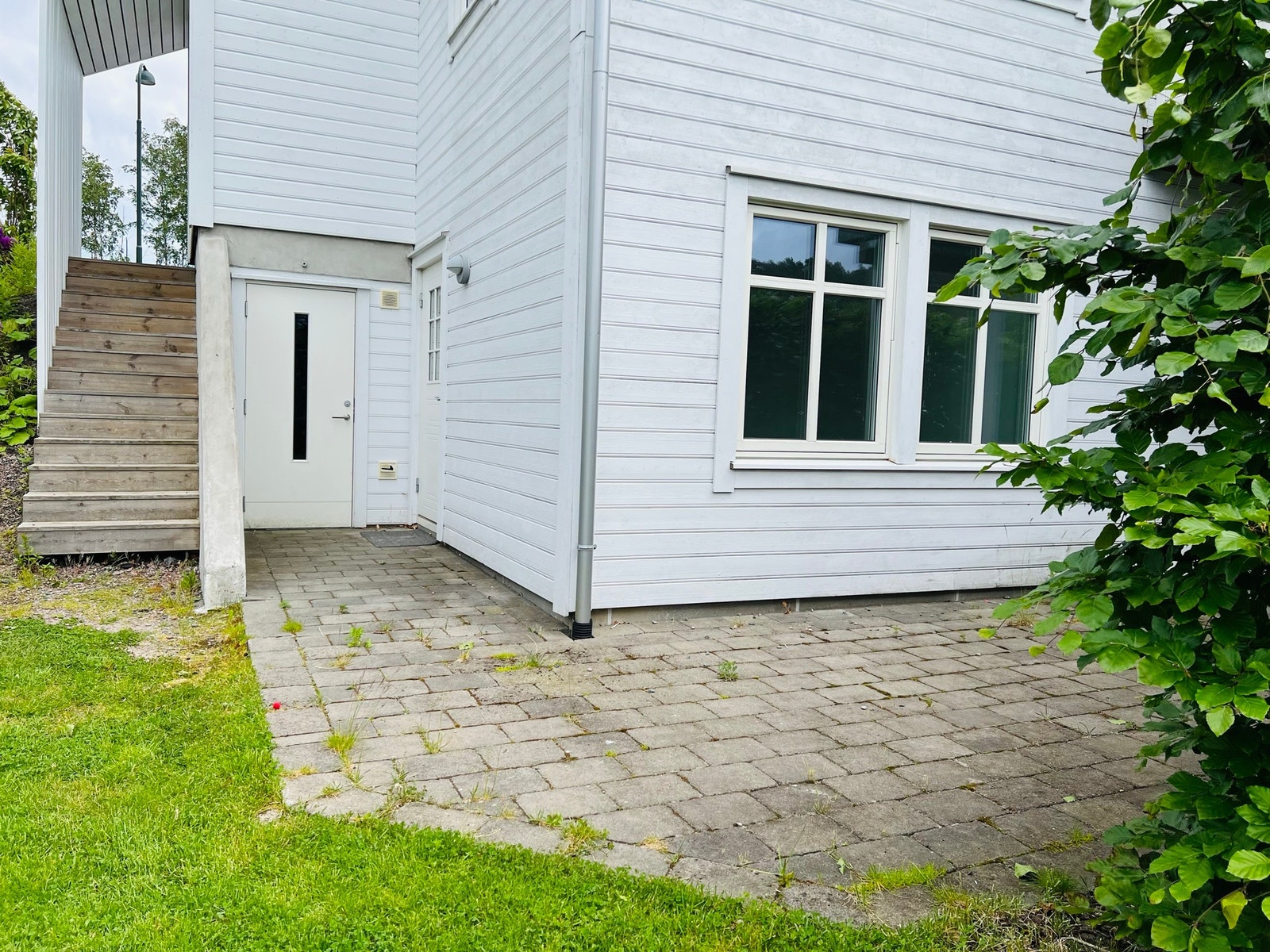 Inngang og trapp Galleribilde