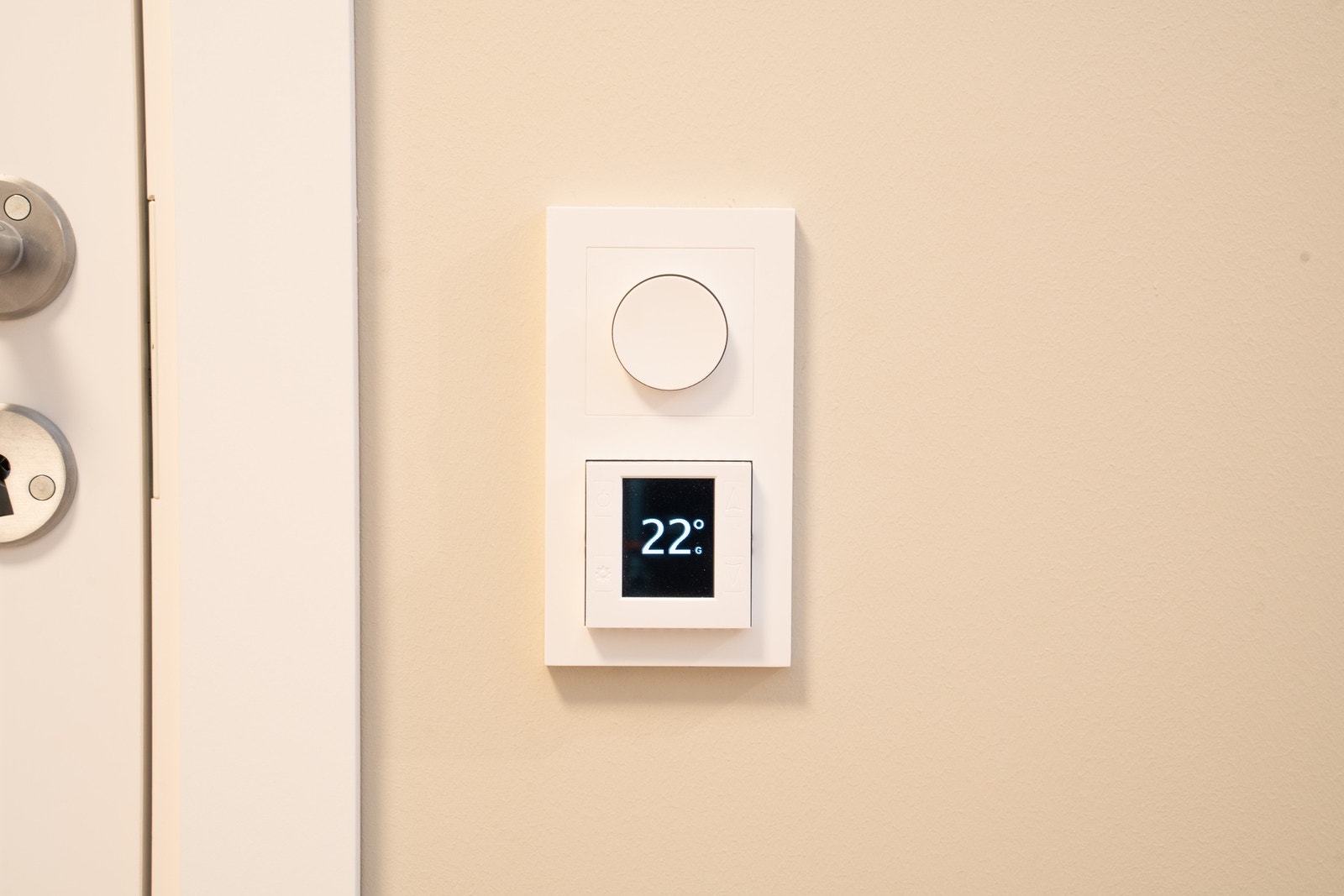 Det er innlagt varmekabler i alle rom med unntak av bod. Galleribilde