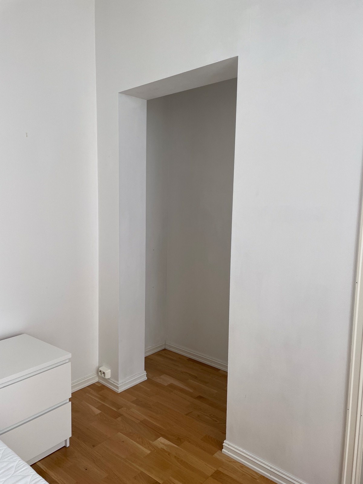 Soverom mot bakgård Galleribilde